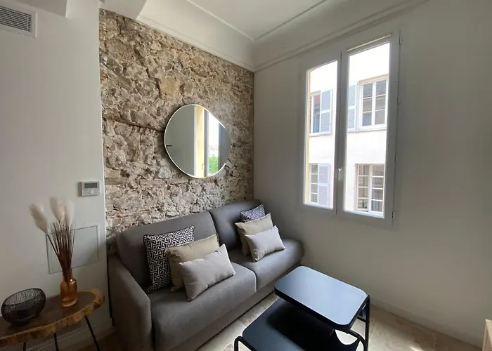 Apartament Au Coeur Du Viel - Cosy Antibes