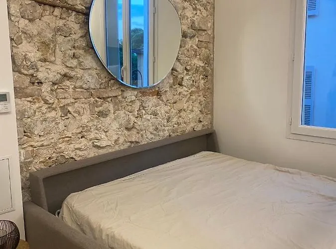 Apartament Au Coeur Du Viel - Cosy Antibes